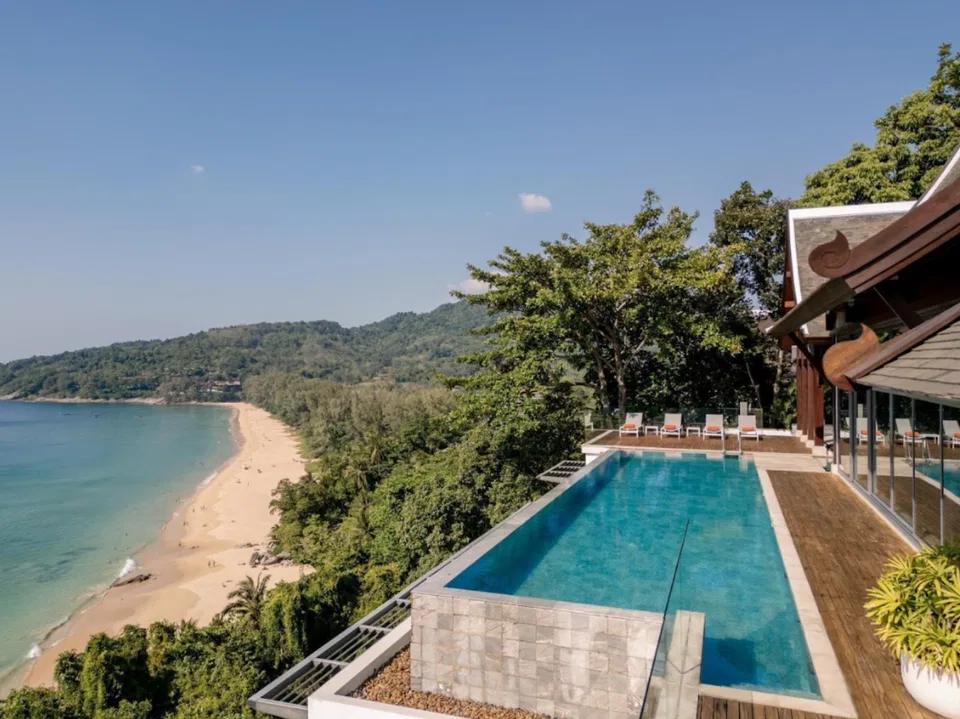 Luxurious 4 Bedroom Oceanfront Villa for Sale at Malaiwana, Naithon - Image 1